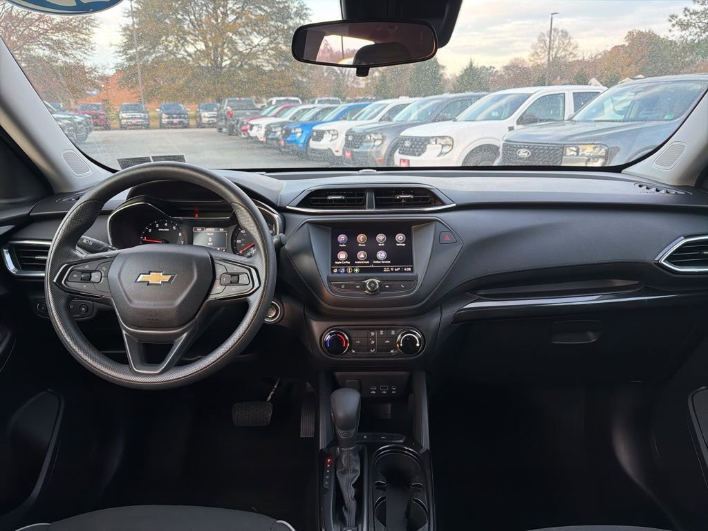 Used 2023 Chevrolet TrailBlazer LT image 13