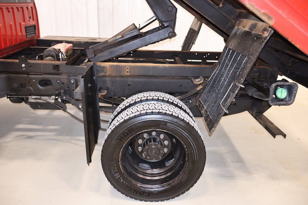 Certified 2017 Ford F550 XL image 38