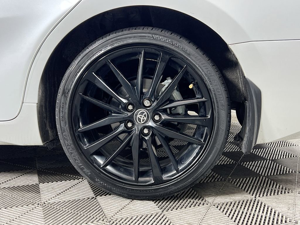Used 2021 Toyota Camry XSE image 34