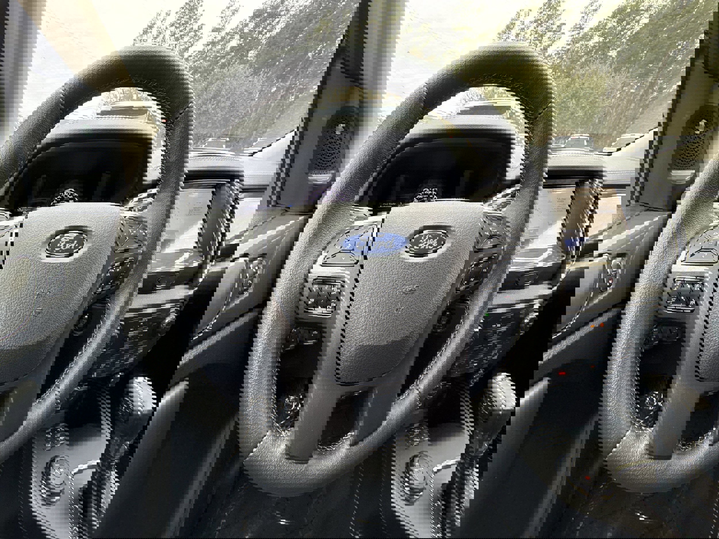 Certified 2019 Ford Ranger Lariat w/ Equipment Group 501A Mid image 15