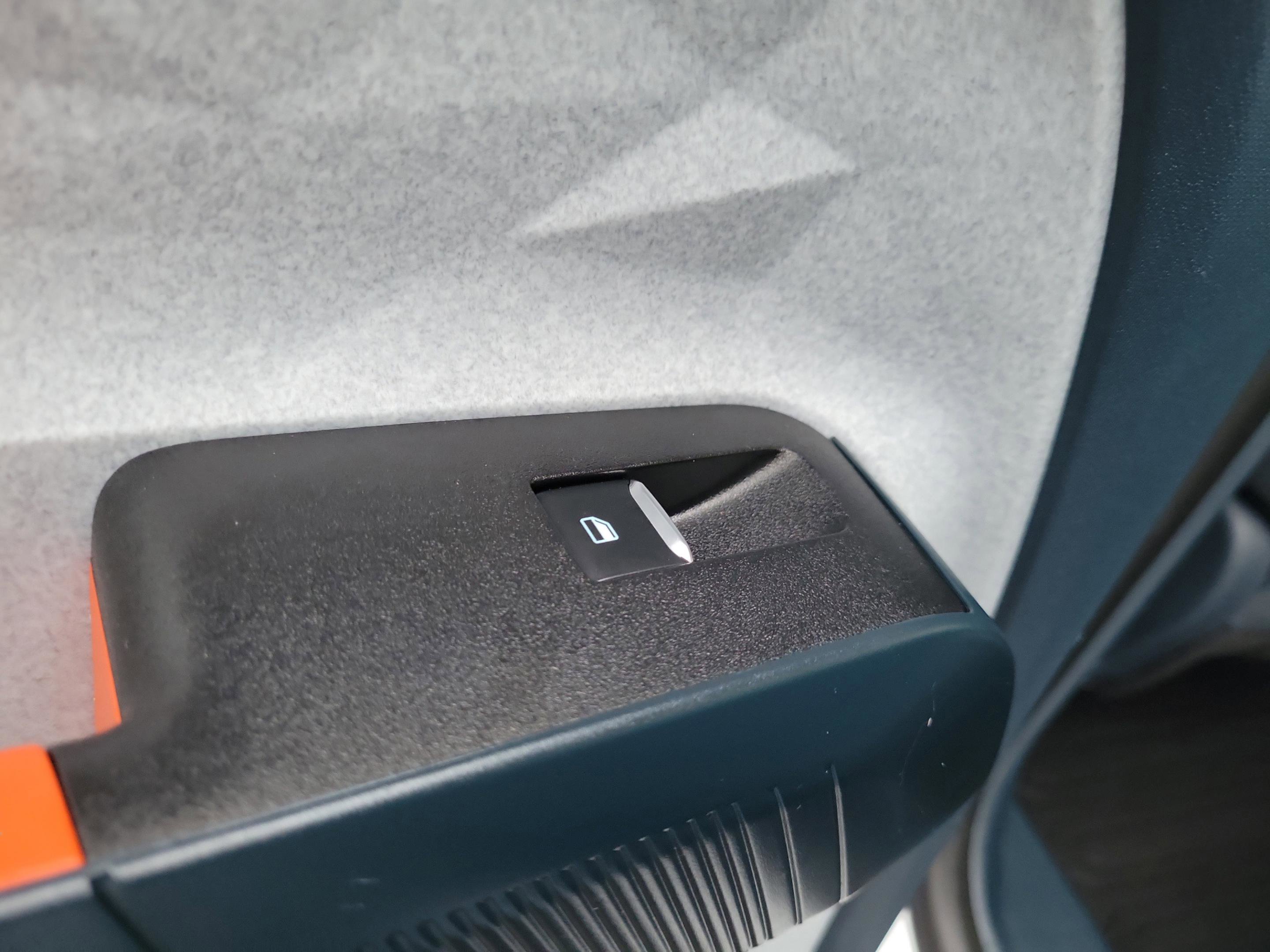 Certified 2024 Ford Maverick XLT w/ XLT Luxury Package image 15