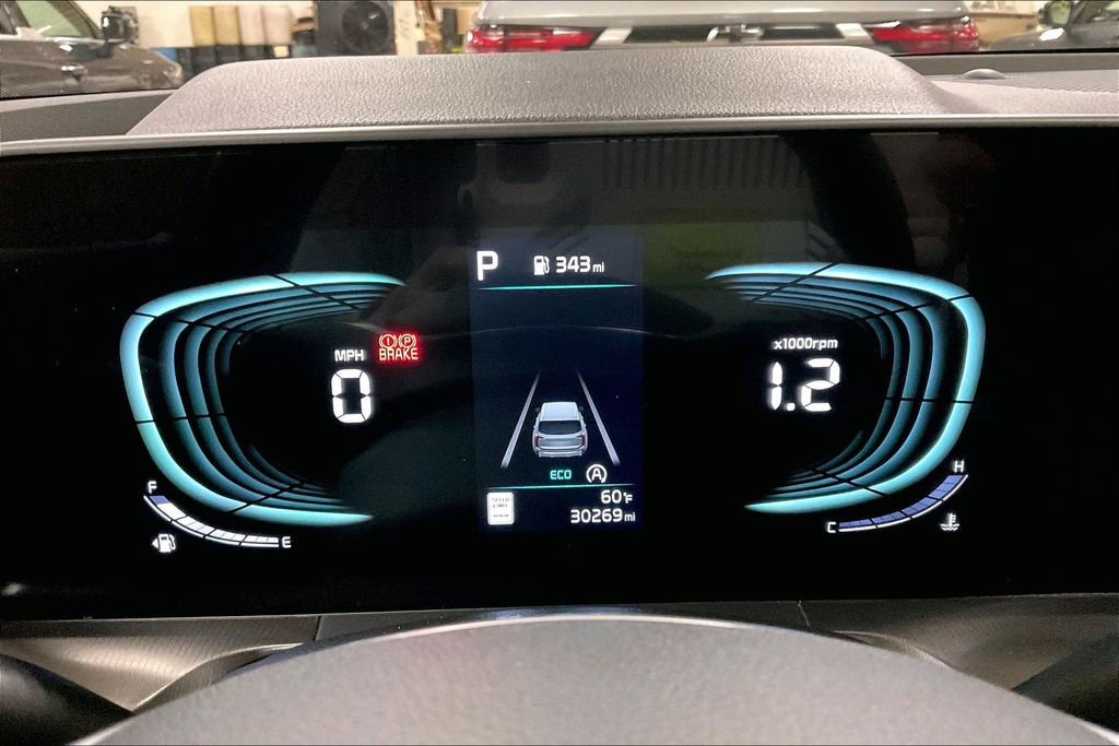 Used 2025 Kia Telluride S image 19