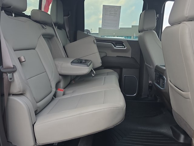 Used 2023 GMC Sierra 1500 SLT w/ SLT Convenience Package AWD/4WD image 13