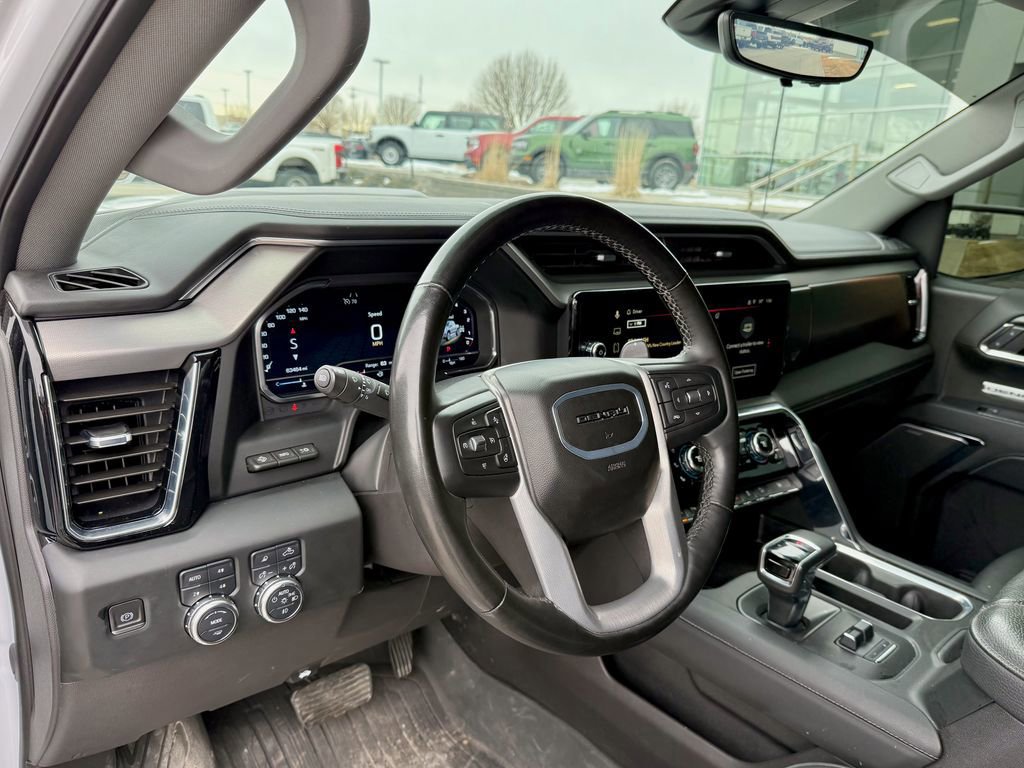 Used 2024 GMC Sierra 1500 Denali w/ Denali Reserve Package image 9