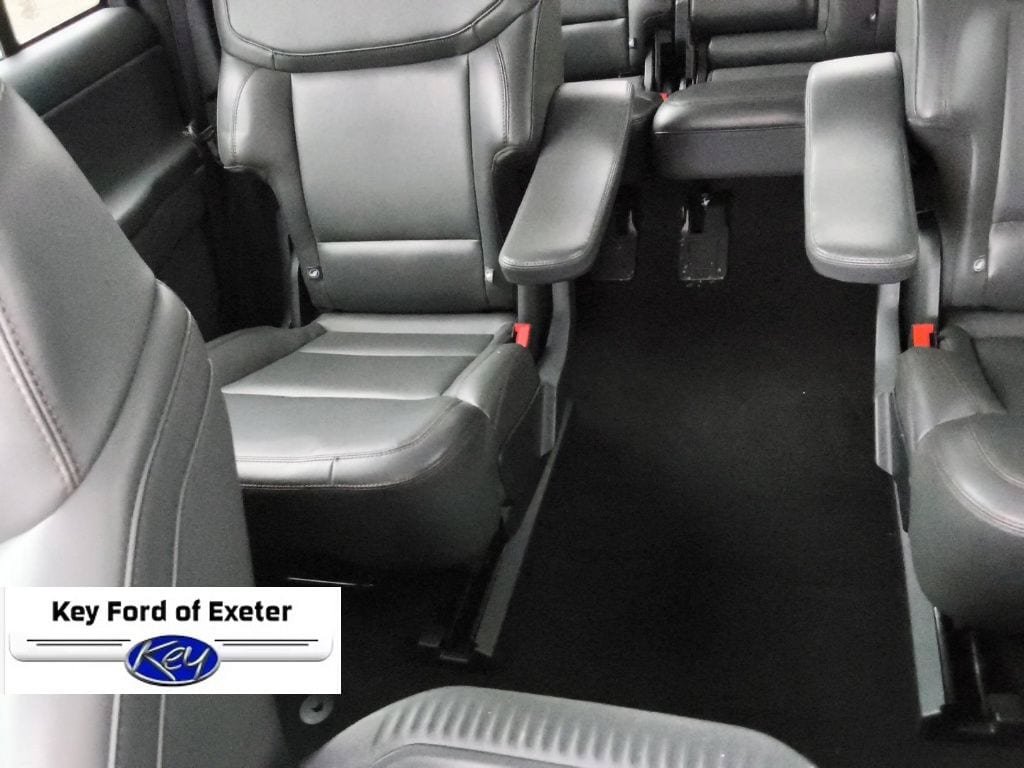 Certified 2025 Ford Expedition Active AWD/4WD image 53