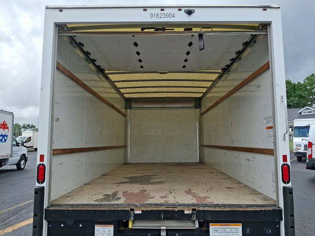 Used 2021 GMC Savana 3500 Extended w/ Power Convenience Package RWD image 25