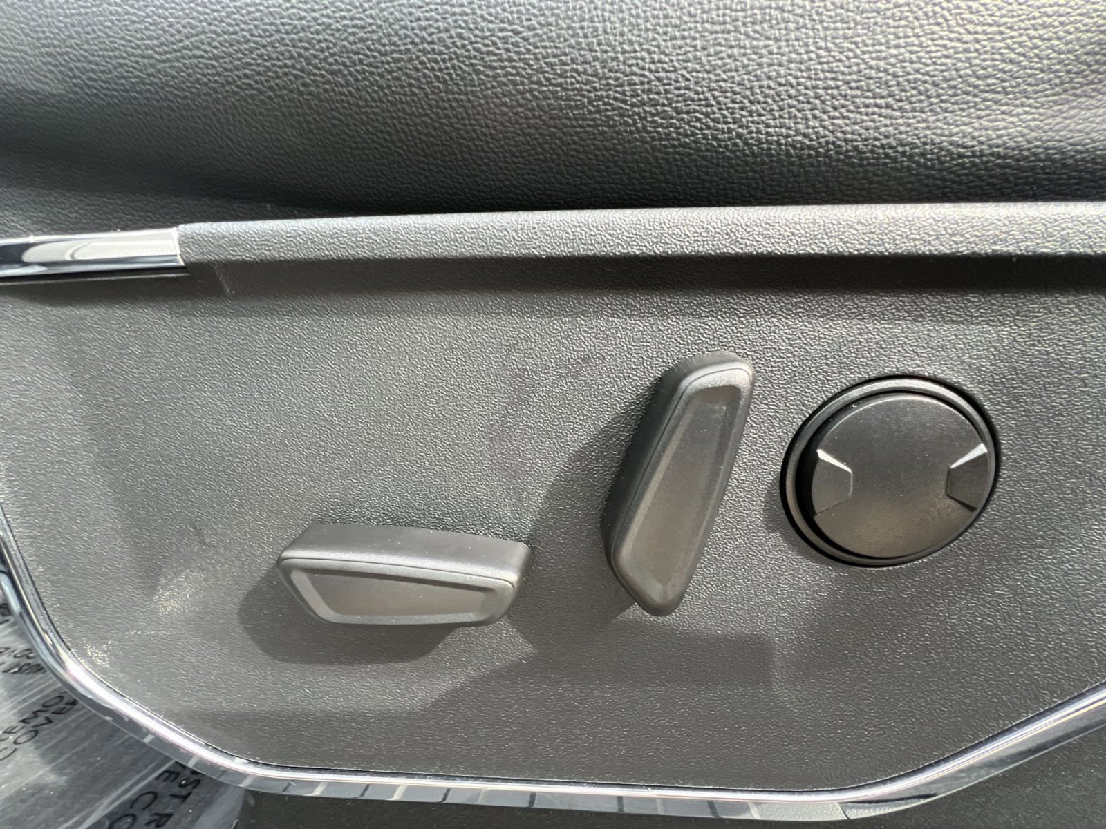 Certified 2024 Ford F250 Lariat w/ Lariat Ultimate Package image 14