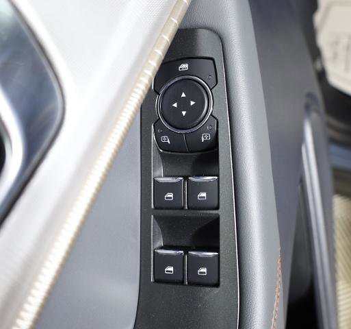 Certified 2025 Ford Explorer Active w/ Active Comfort Package image 21