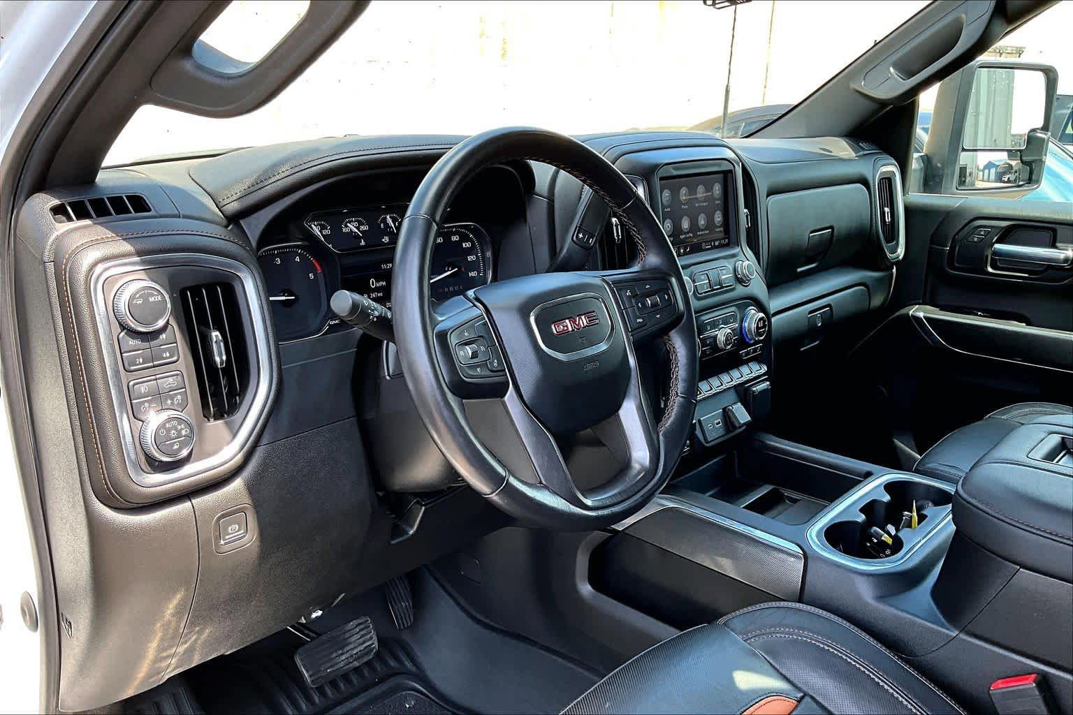 Used 2021 GMC Sierra 2500 AT4 AWD/4WD image 18