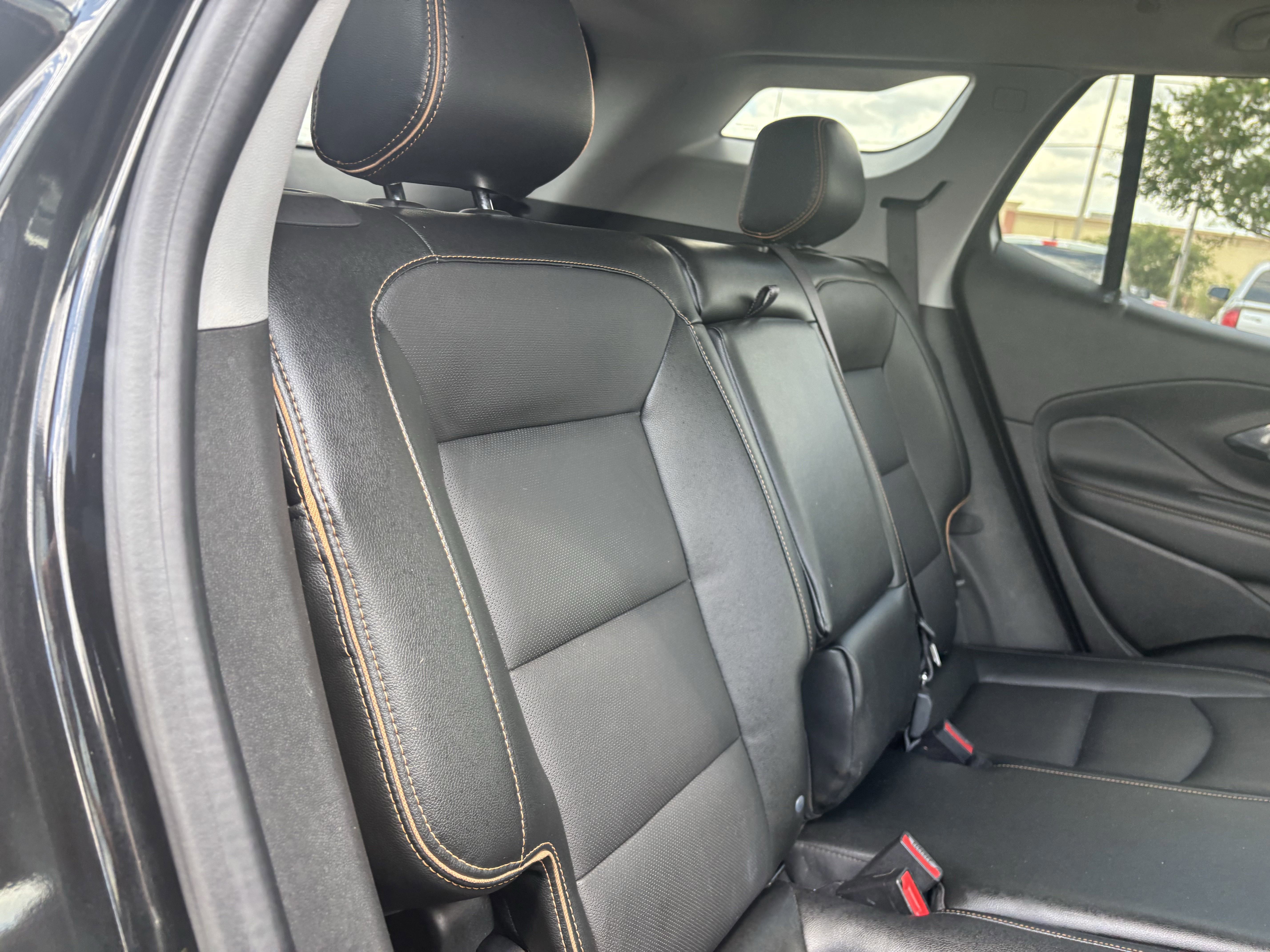 Used 2024 GMC Terrain AT4 w/ Tech Package image 23