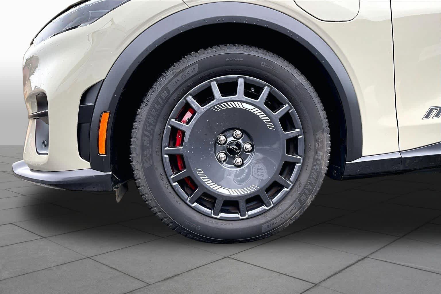 Certified 2025 Ford Mustang Mach-E GT AWD/4WD image 10