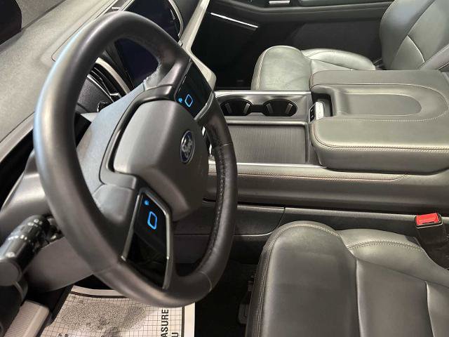 Certified 2025 Ford Expedition Active AWD/4WD image 19