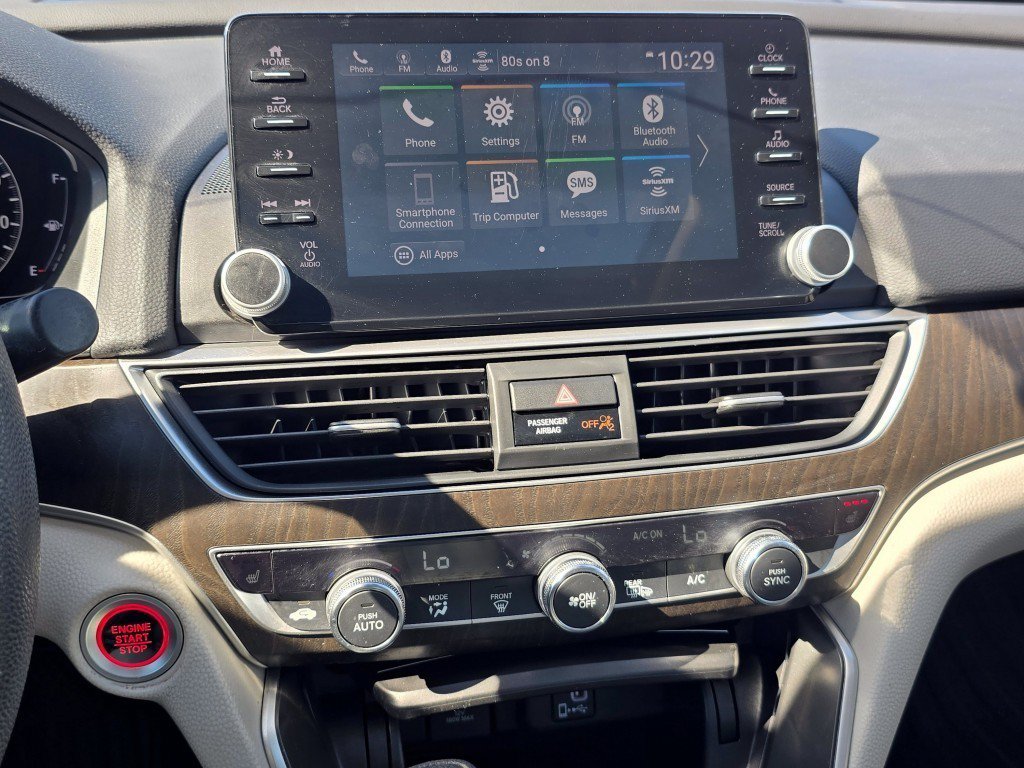 Used 2018 Honda Accord EX image 5