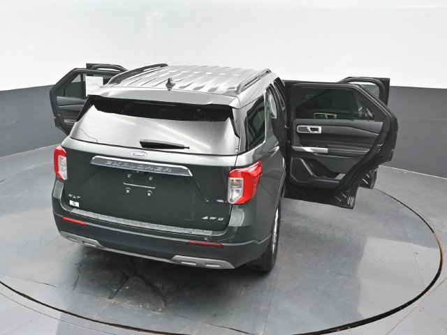Certified 2023 Ford Explorer XLT w/ Equipment Group 202A AWD/4WD image 25