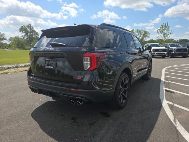Certified 2023 Ford Explorer ST w/ Equipment Group 401A AWD/4WD image 8