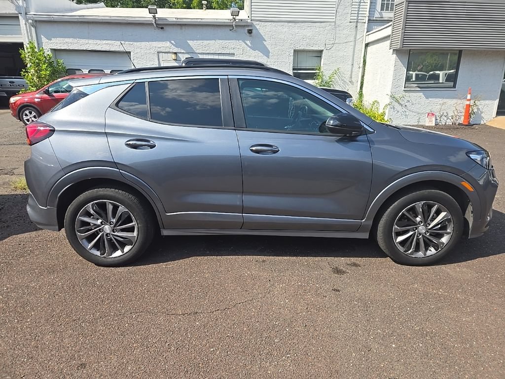 Used 2020 Buick Encore GX Select w/ Experience Buick Package AWD/4WD image 8