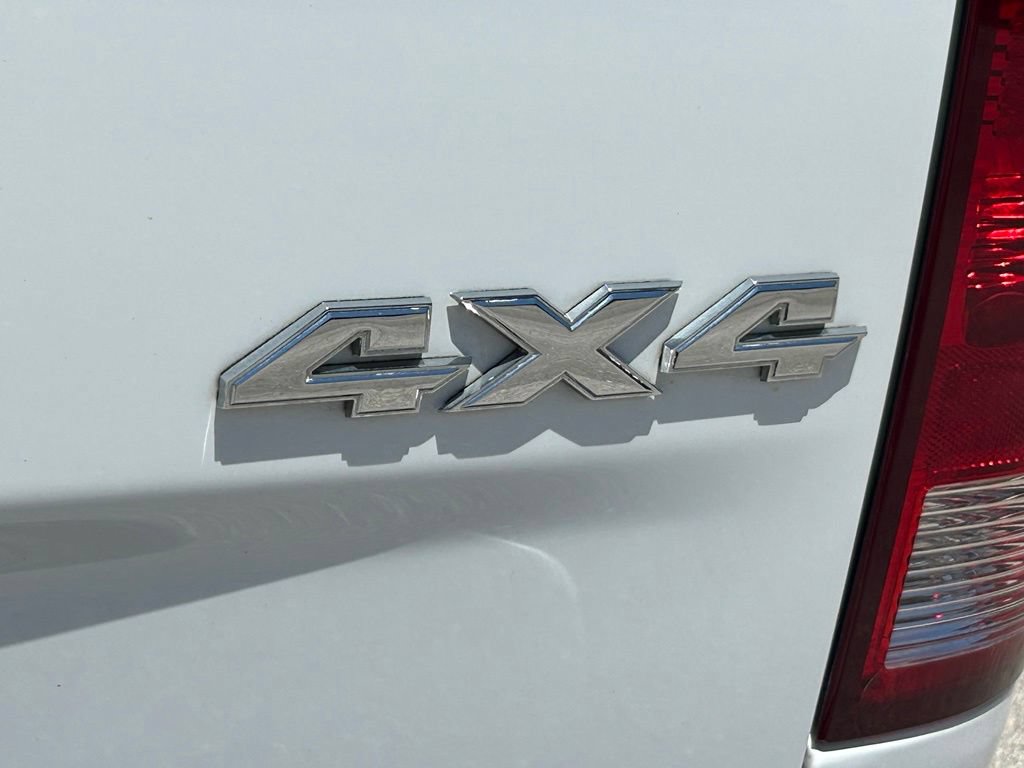 Used 2018 RAM 1500 ST w/ SXT Appearance Group AWD/4WD image 22