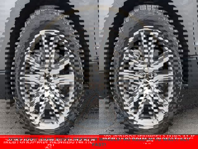 Certified 2024 Ford Edge Titanium w/ Equipment Group 301A image 9