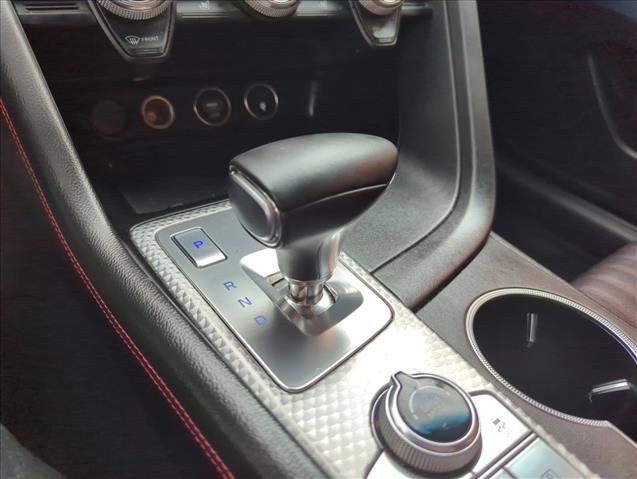 Used 2023 Genesis G70 2.0T w/ Sport Prestige Package RWD image 10