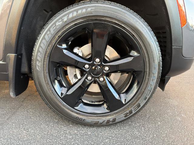 Used 2023 Jeep Grand Cherokee Altitude image 6