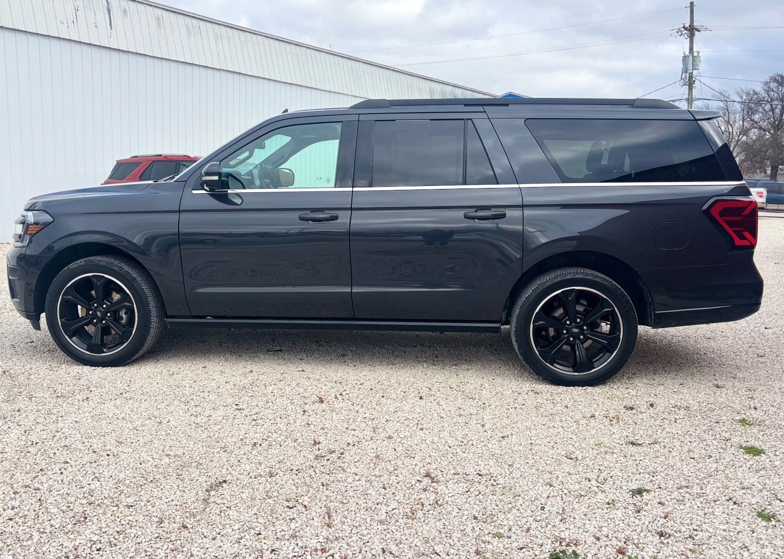 Certified 2022 Ford Expedition Max Limited AWD/4WD image 12