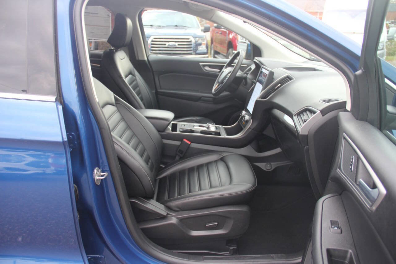 Certified 2024 Ford Edge SEL image 23