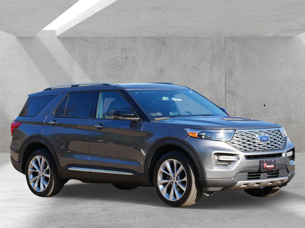 Certified 2023 Ford Explorer Platinum w/ Technology Package AWD/4WD image 1