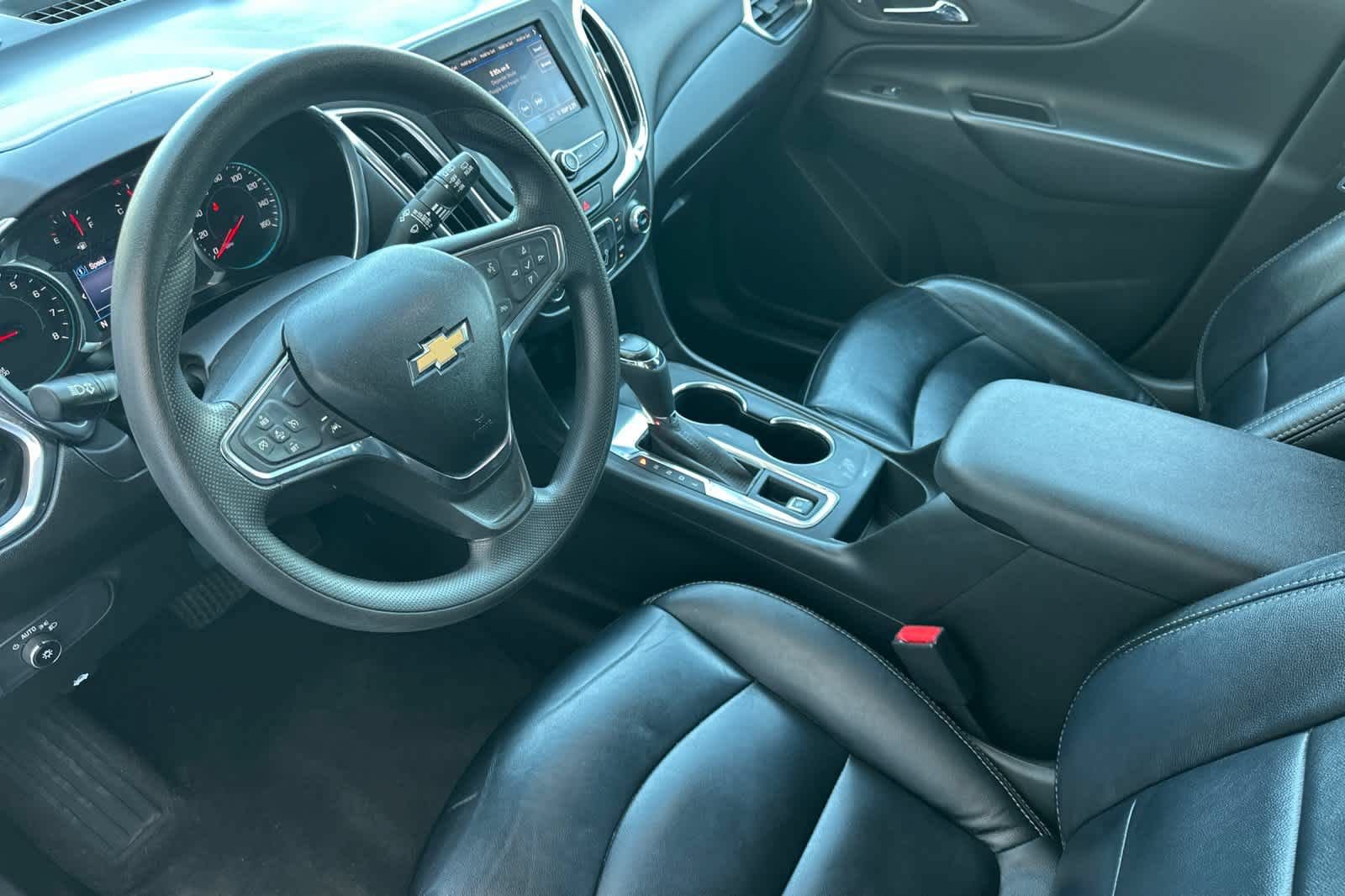 Used 2020 Chevrolet Equinox LT FWD image 11