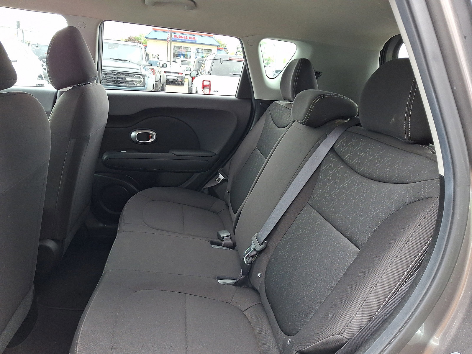 Used 2018 Kia Soul FWD image 11