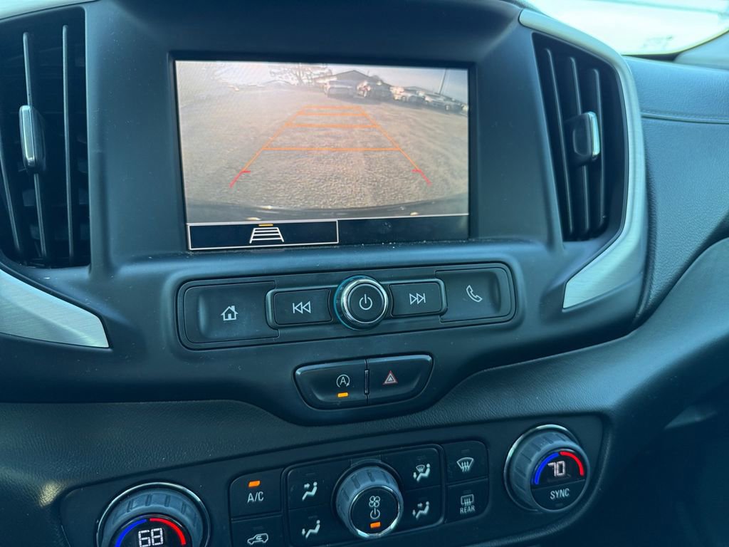 Used 2022 GMC Terrain SLE w/ Driver Convenience Package image 23