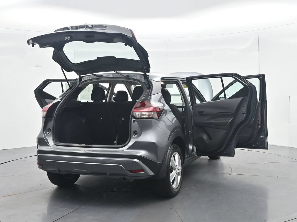 Used 2025 Nissan Kicks Play S FWD image 55