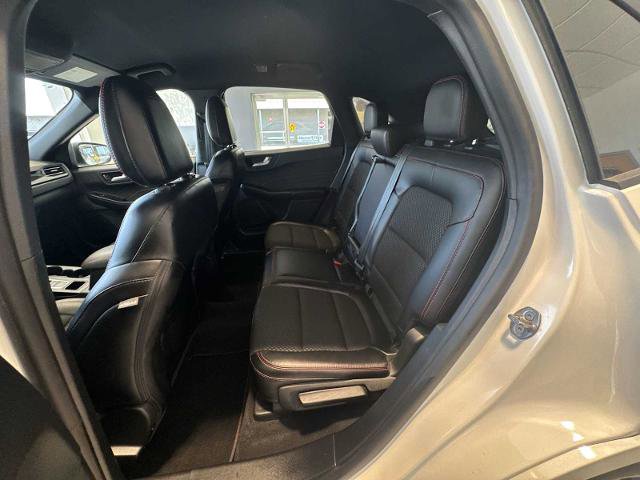 Certified 2023 Ford Escape ST-Line w/ Tech Pack #1 AWD/4WD image 23