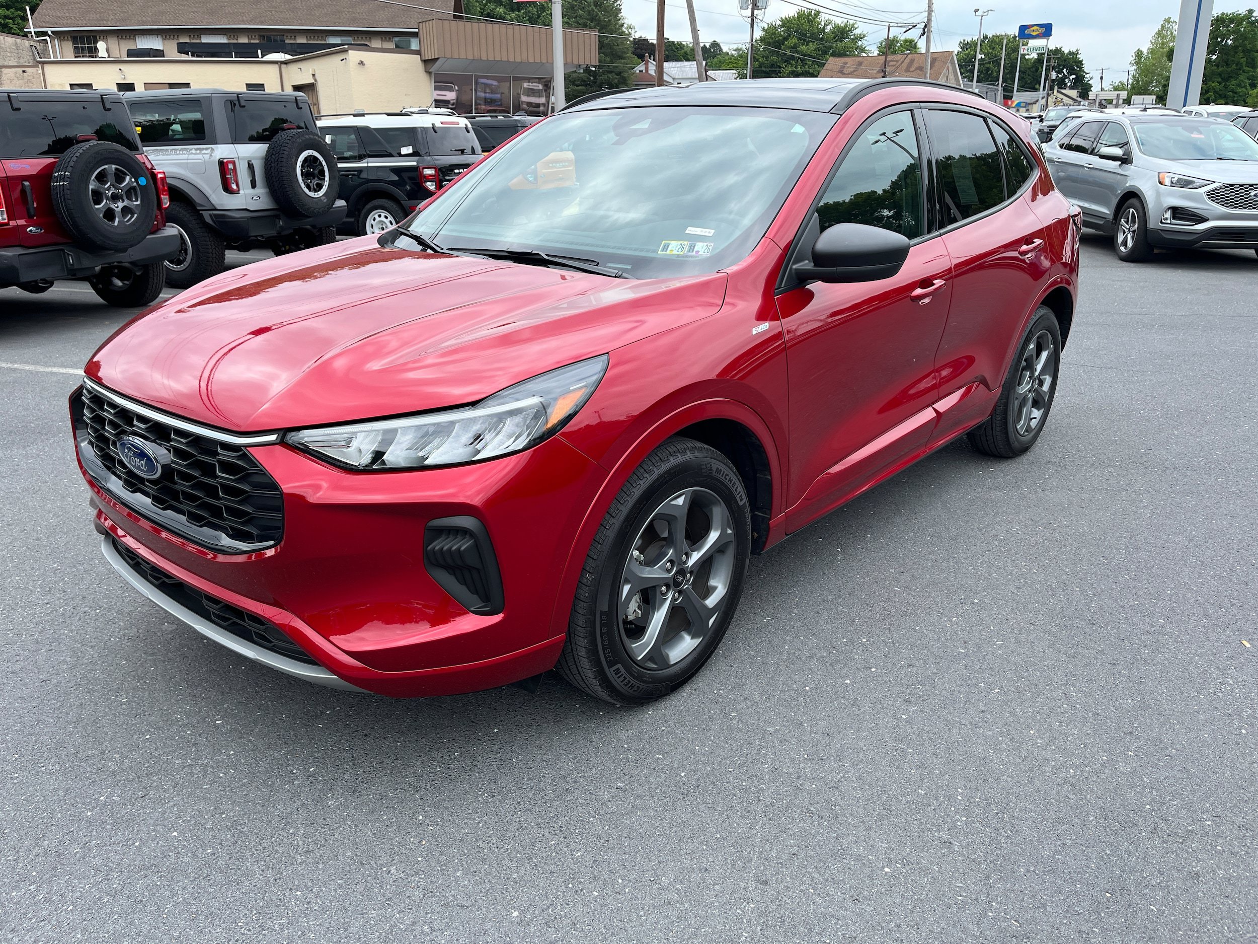Certified 2023 Ford Escape ST-Line w/ Tech Pack #1 AWD/4WD image 20