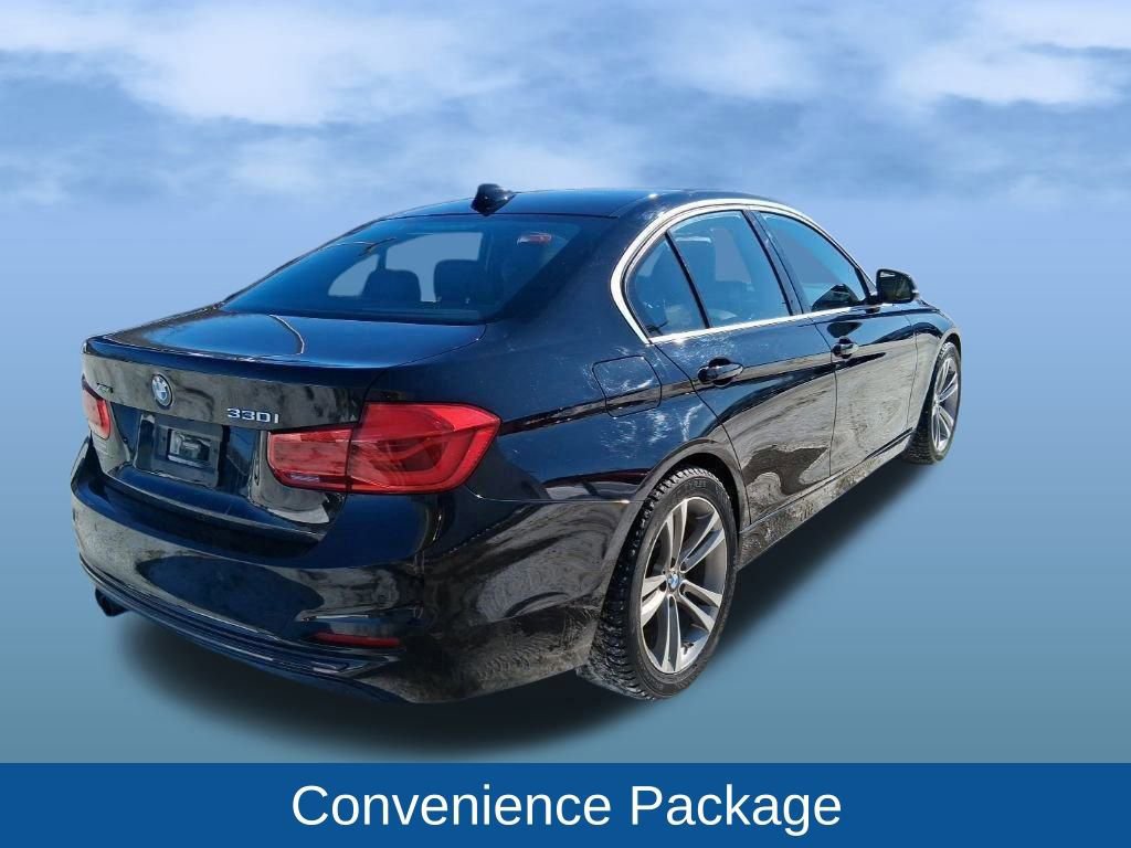 Used 2018 BMW 330i xDrive Sedan w/ Convenience Package image 5