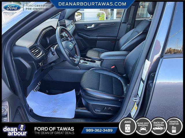 Certified 2024 Ford Escape ST-Line AWD/4WD image 2