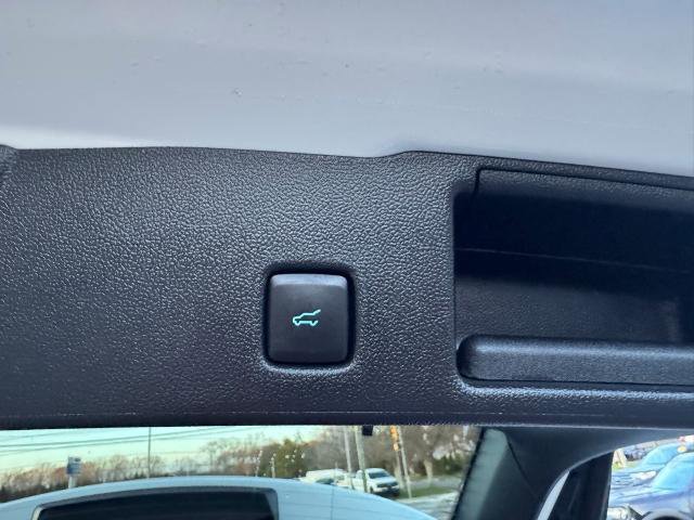 Certified 2025 Ford Escape SE image 7