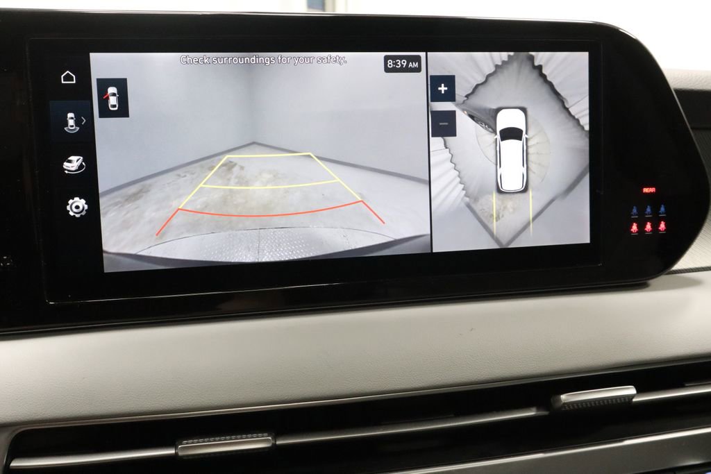 Used 2024 Hyundai Palisade SEL FWD image 4