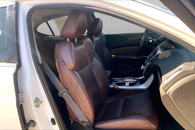 Used 2017 Acura TLX w/ Advance Package FWD image 8
