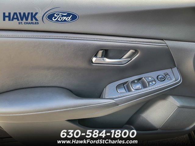 Used 2020 Nissan Sentra SV FWD image 16