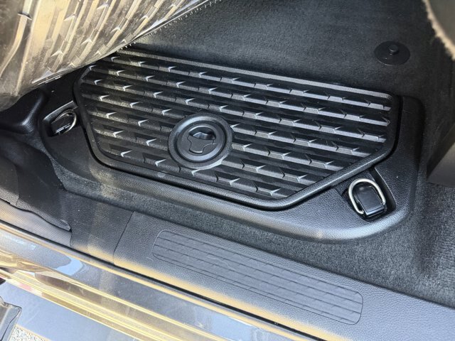 Used 2020 RAM 1500 Rebel AWD/4WD image 17