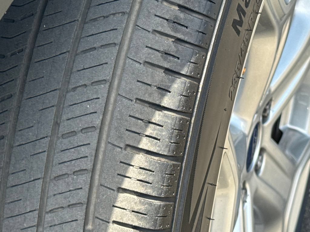 Certified 2017 Ford Escape Titanium FWD image 22
