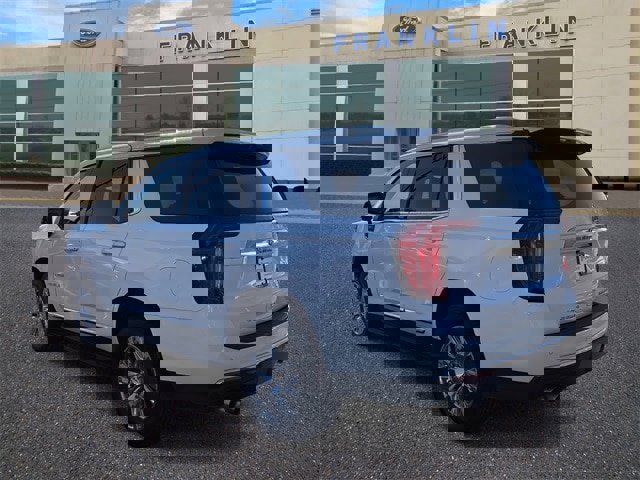 Used 2023 GMC Yukon Denali image 5