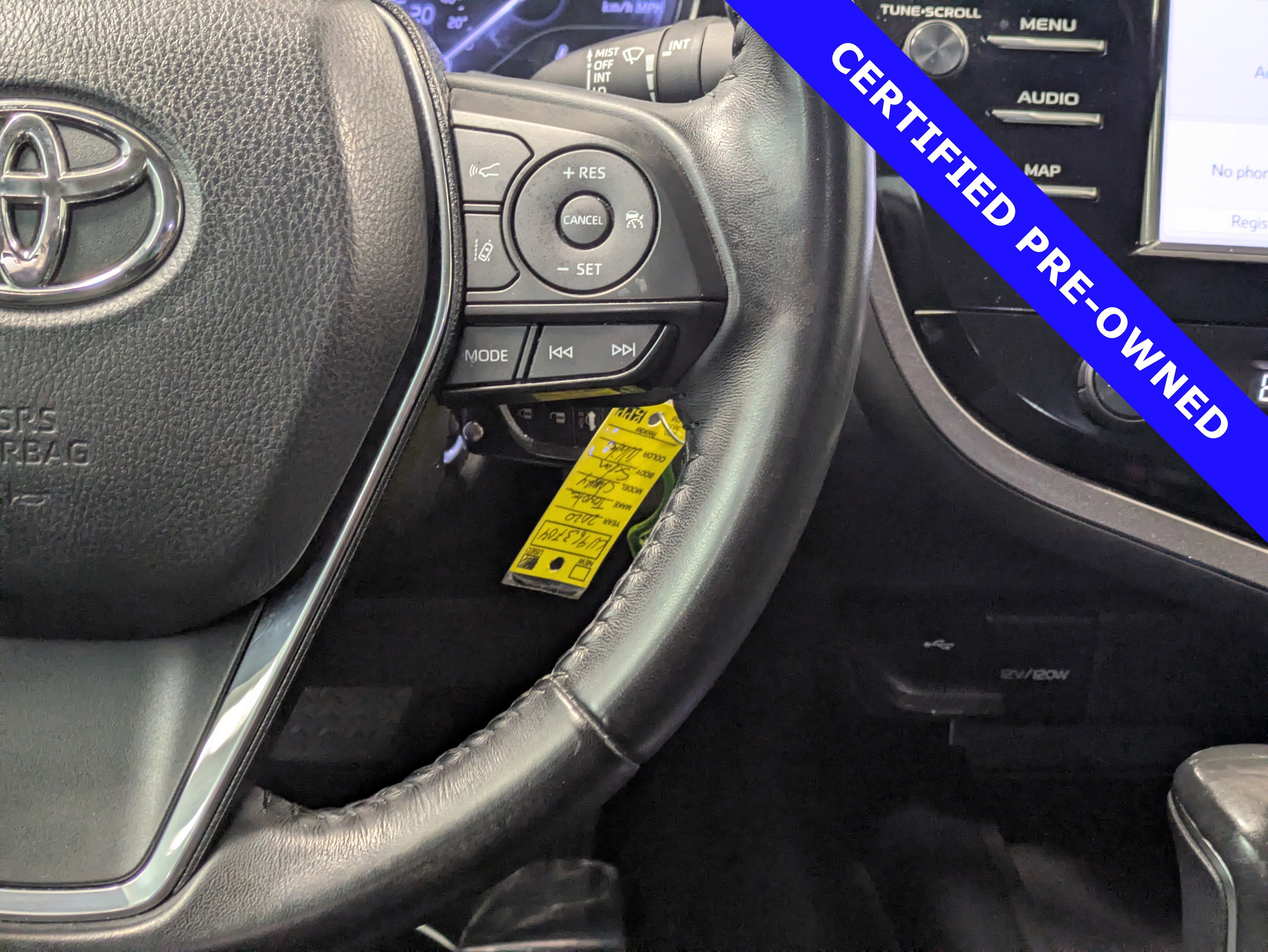 Used 2020 Toyota Camry SE image 22
