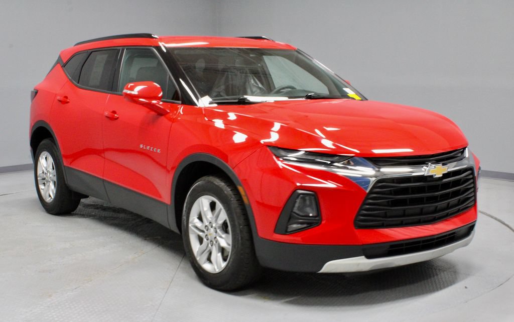 Used 2021 Chevrolet Blazer LT FWD image 1