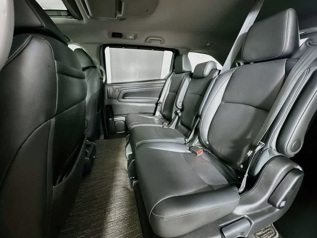 Used 2024 Honda Odyssey Touring image 14