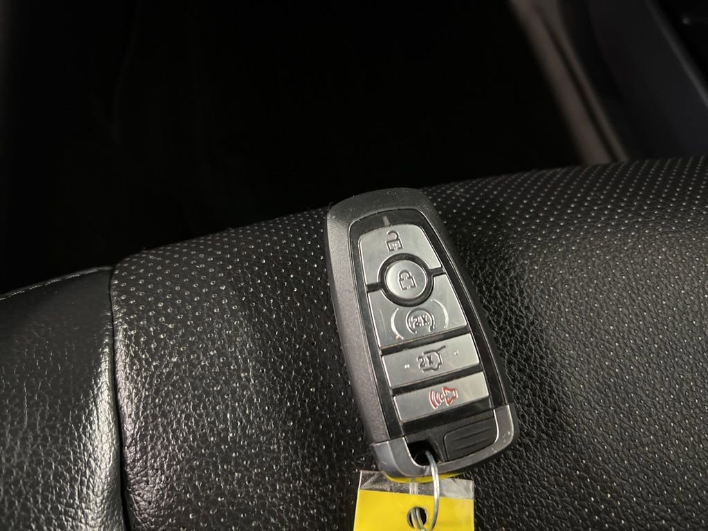 Certified 2020 Ford Expedition XLT w/ Equipment Group 202A AWD/4WD image 40