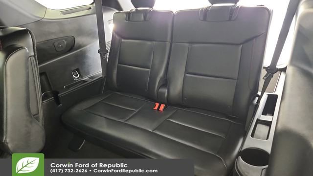 Certified 2025 Ford Explorer ST-Line image 24