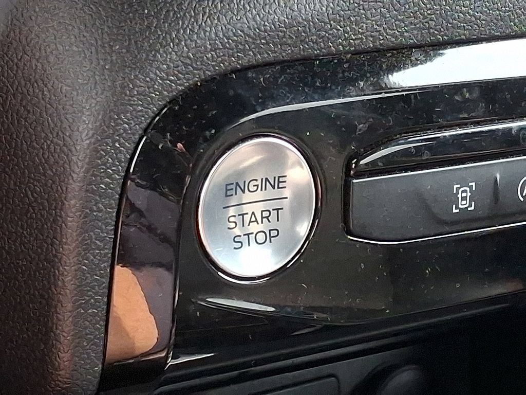 Certified 2024 Ford Escape ST-Line w/ Tech Pack #1 FWD image 25