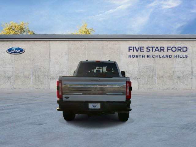 Certified 2025 Ford F250 King Ranch w/ FX4 Off-Road Package AWD/4WD image 8