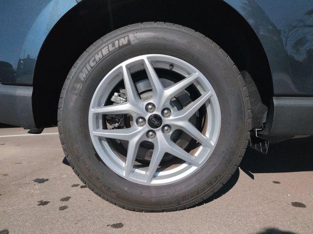 Certified 2024 Ford Edge SEL w/ Convenience Package AWD/4WD image 12